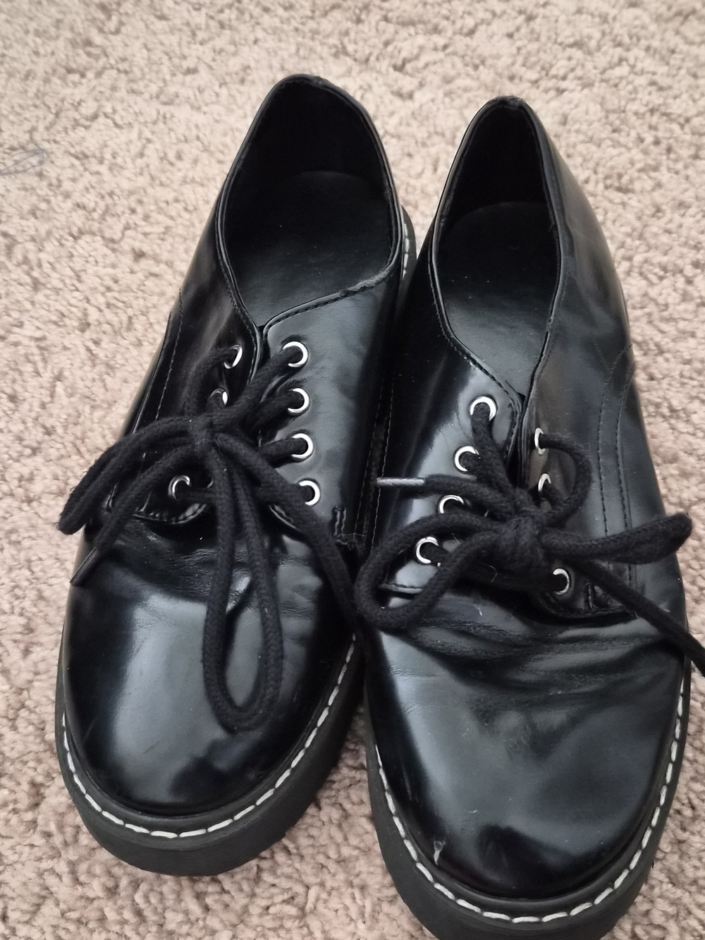 Black Women’s Lace-Up Casual Shoes